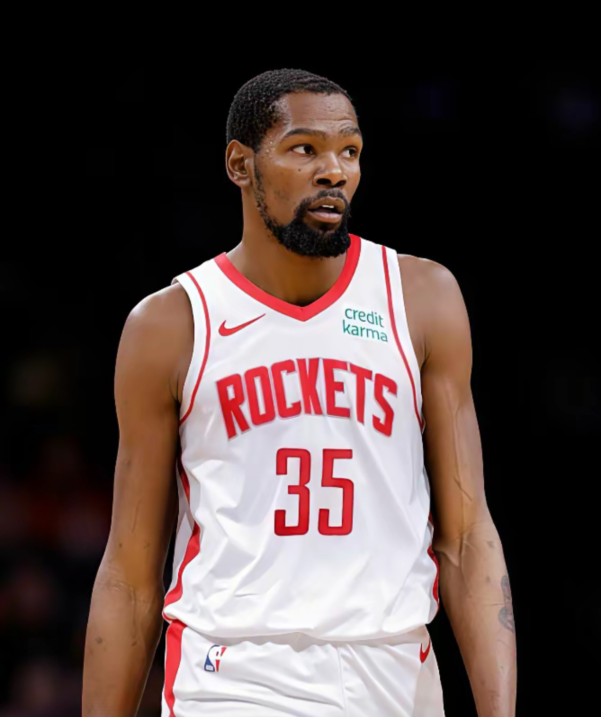 NBA季后赛赛前再迎强敌，法兰克福绝杀压哨，主帅态度：目标明确，阵容厚度经受考验的简单介绍